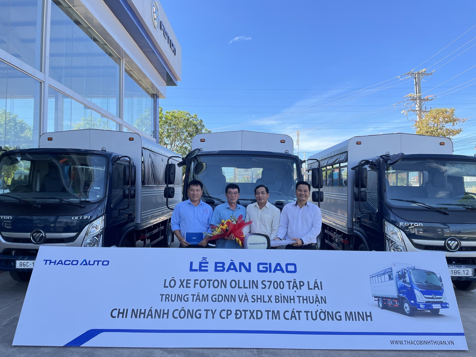 THACO AUTO BÌNH THUẬN BÀN GIAO LÔ XE FOTON OLLIN S700 TẬP LÁI CHO CHI NHÁNH CÔNG TY CP ĐTXD TM CÁT TƯỜNG MINH